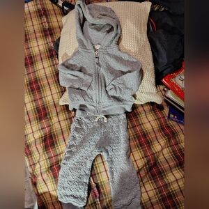 👶 Burt's Bees Baby🍼 Buy 1 Get 1 Free🍼Quilted Hoodie & Joggers 3-6M